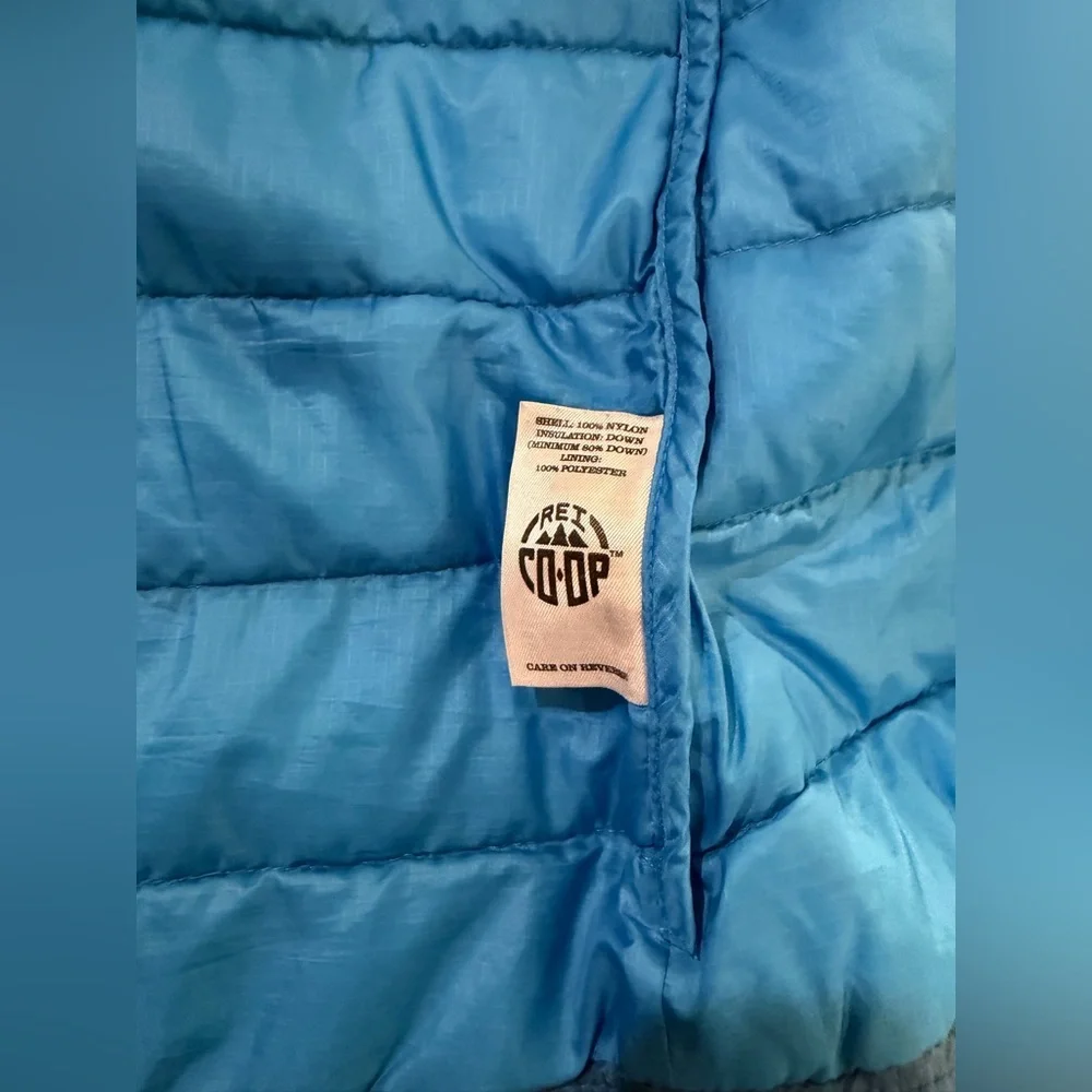 Rei Co-Op Women's Quilted Blue Puffer Jacket - Picture 7 of 8